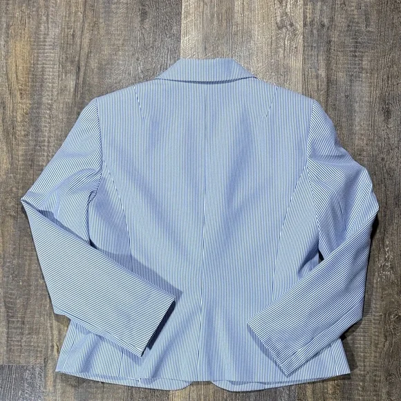 Kasper Blue and White Striped Blazer & Pants - Picture 16 of 16